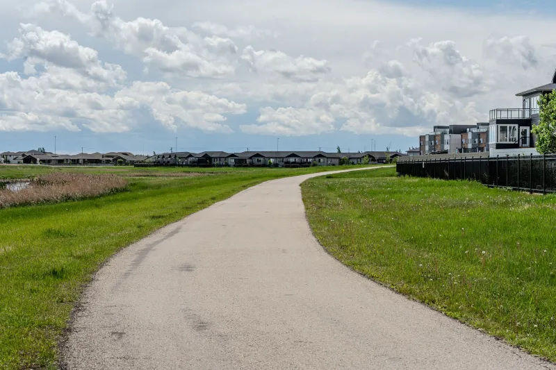 Ahead of the Curve: Why Parkland Properties Are Outpacing Calgary's Resale Market